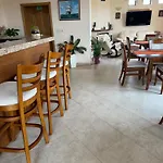 Casa de hóspedes златна люспа *